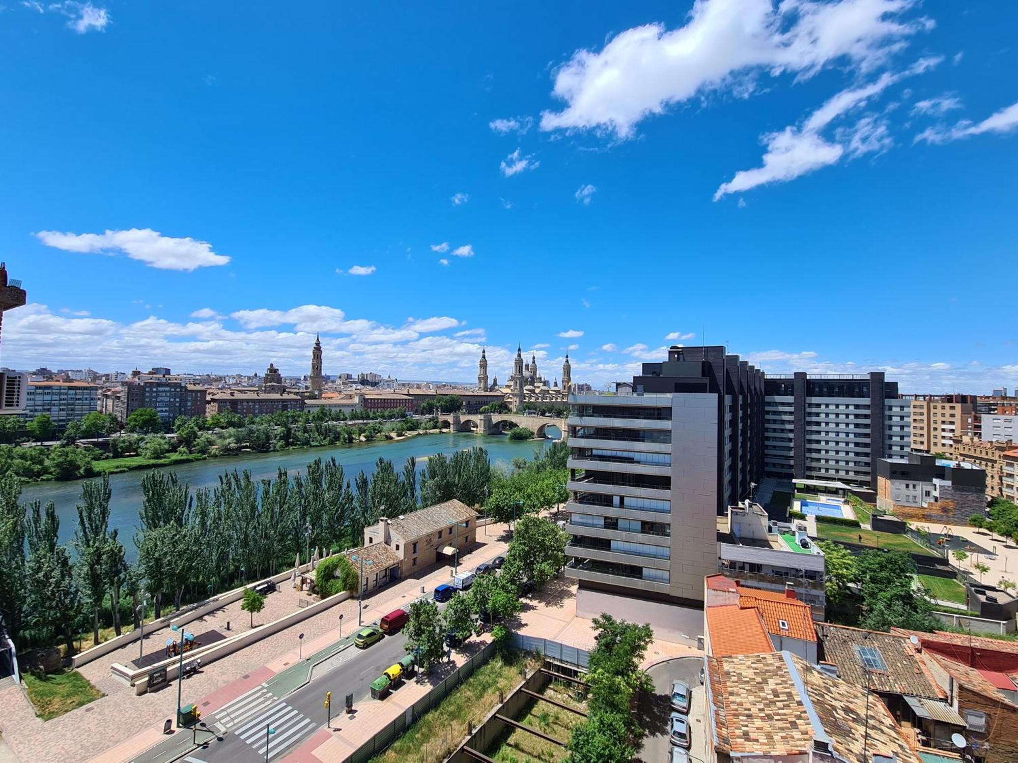 Dos Torres Ribera Play & Relax Con Jacuzzi Y Cine Appartement Zaragoza Buitenkant foto